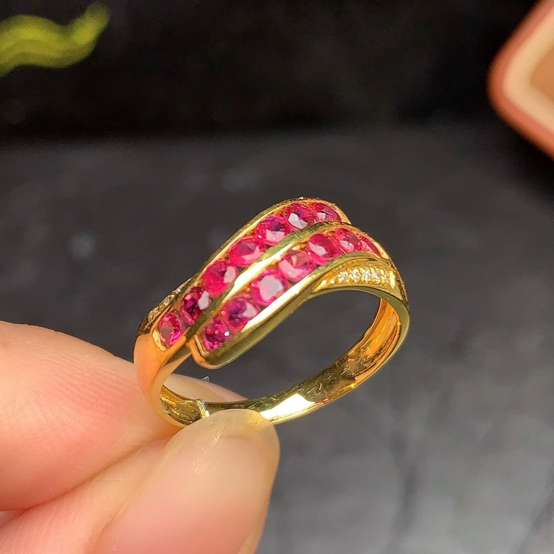 14k Gold 1.2 Ct Natural Ruby & Diamond Ring: Ref:231180183 // gold content:14k gold // ring size:7. 25us // // main gemstone:ruby // shape:round // carat weight:1. 2ct // color:red // treatment:natural // cut grade:g // // adjacent gemstone 2 :