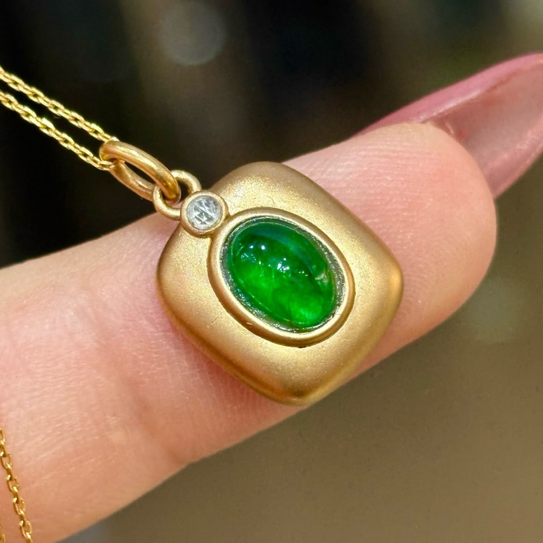14k Gold 0.7 Ct Natural Emerald & Diamond Necklace - 2