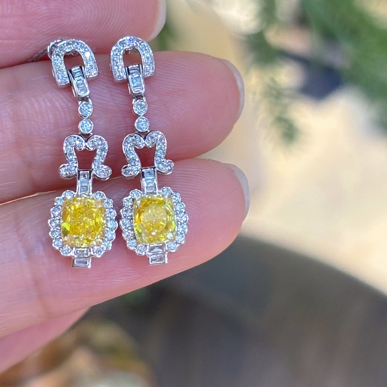 14k Gold 2.02 Ct Natural Yellow Diamond & Diamond Earrings - 3