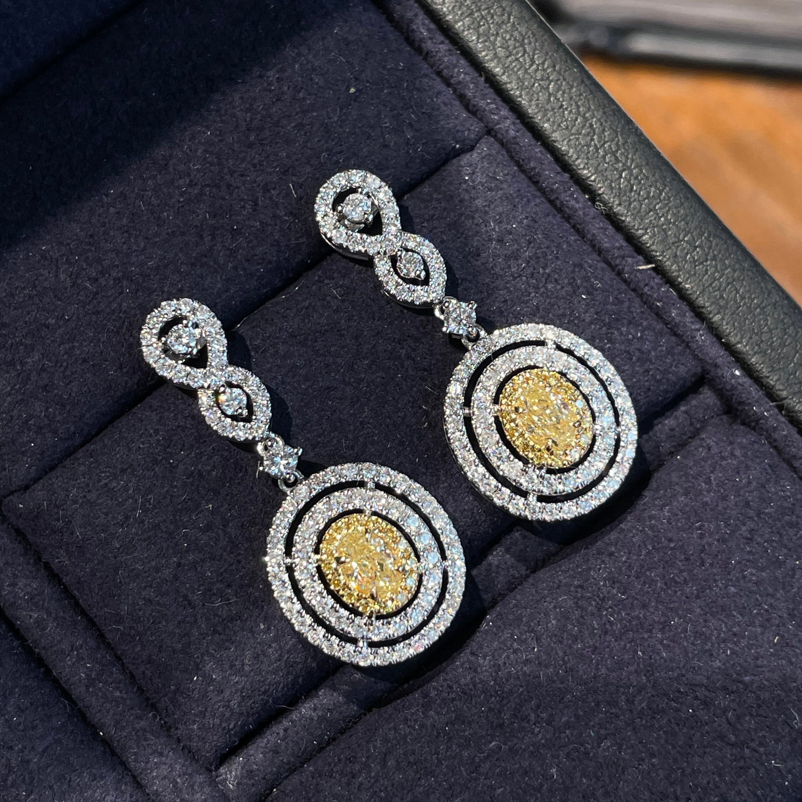 14k Gold 0.70 Ctw Natural Sapphire & Diamond Necklace - 6