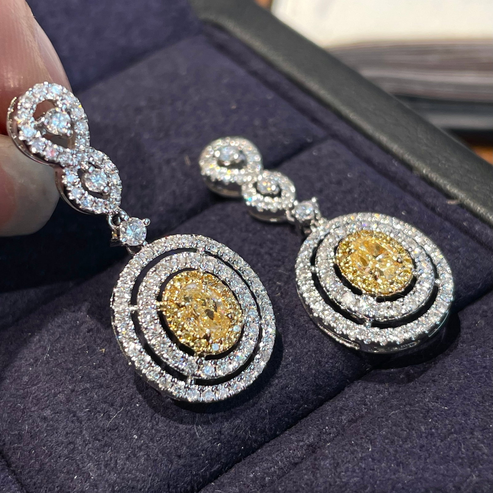 14k Gold 0.70 Ctw Natural Sapphire & Diamond Necklace - 7