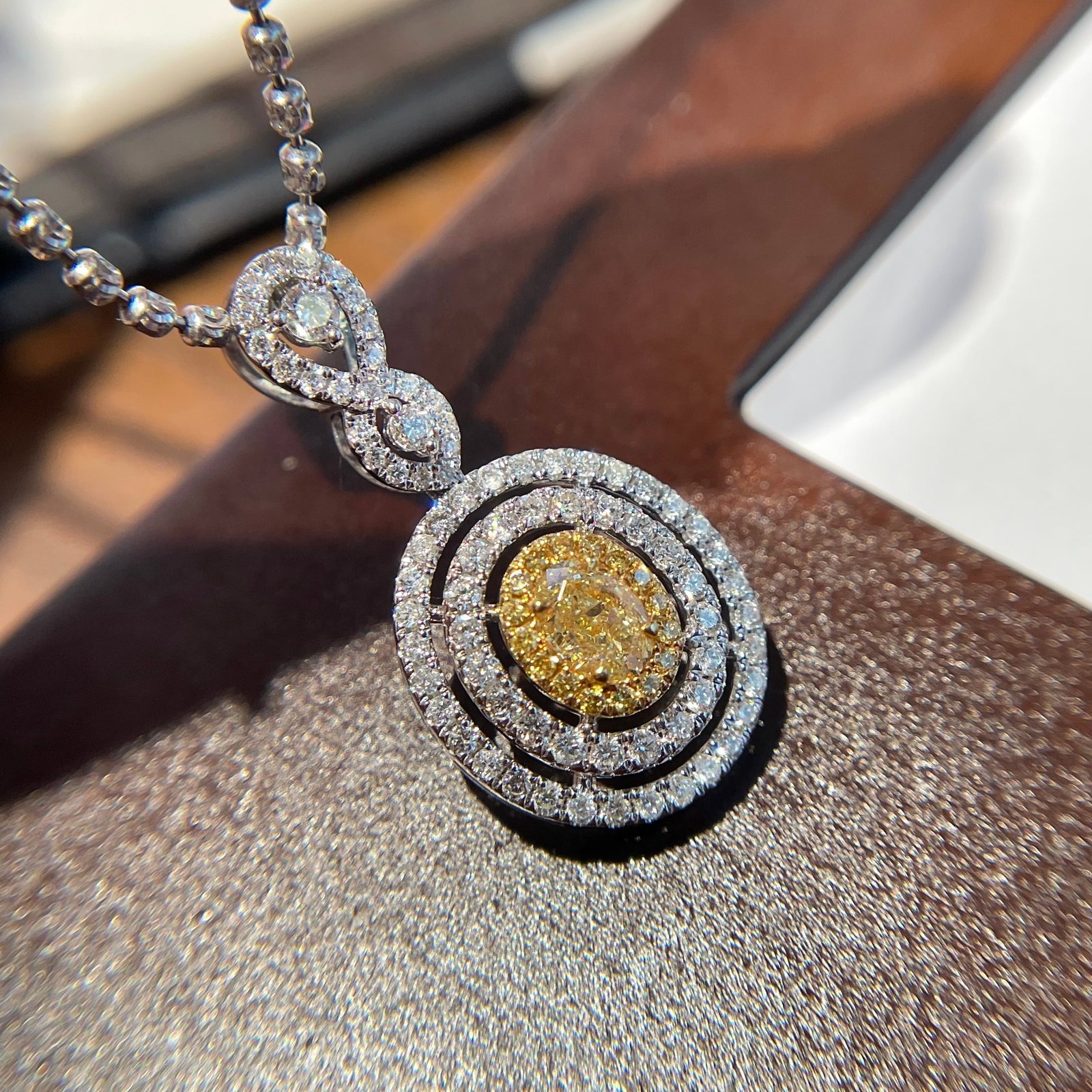 14k Gold 1.02 Ctw Natural Yellow Diamond & Diamond Pendant( Without Chain ) - 2