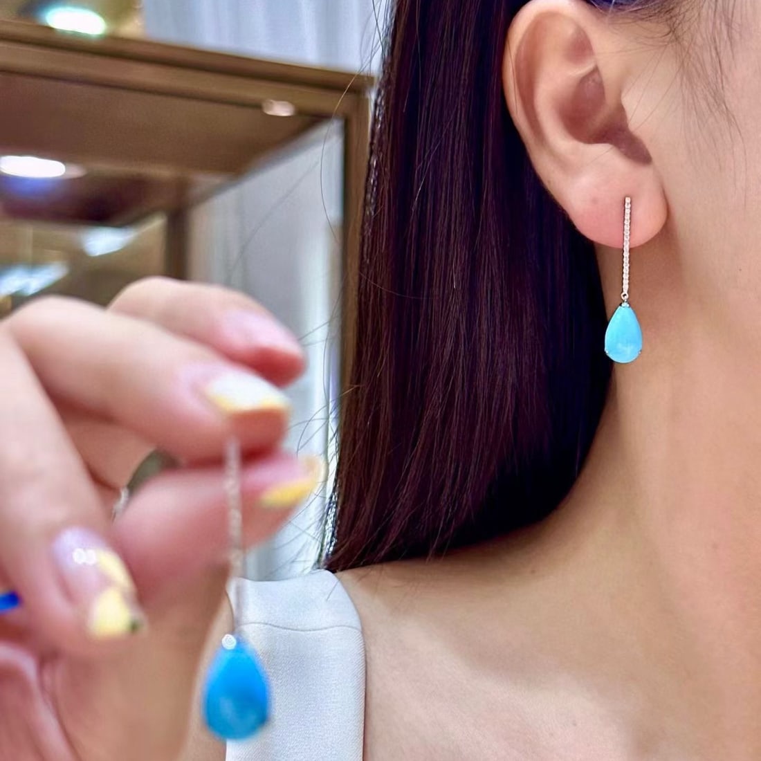 14k Gold 5.95 Ctw Natural Blue Turquoise & Diamond Earrings - 4