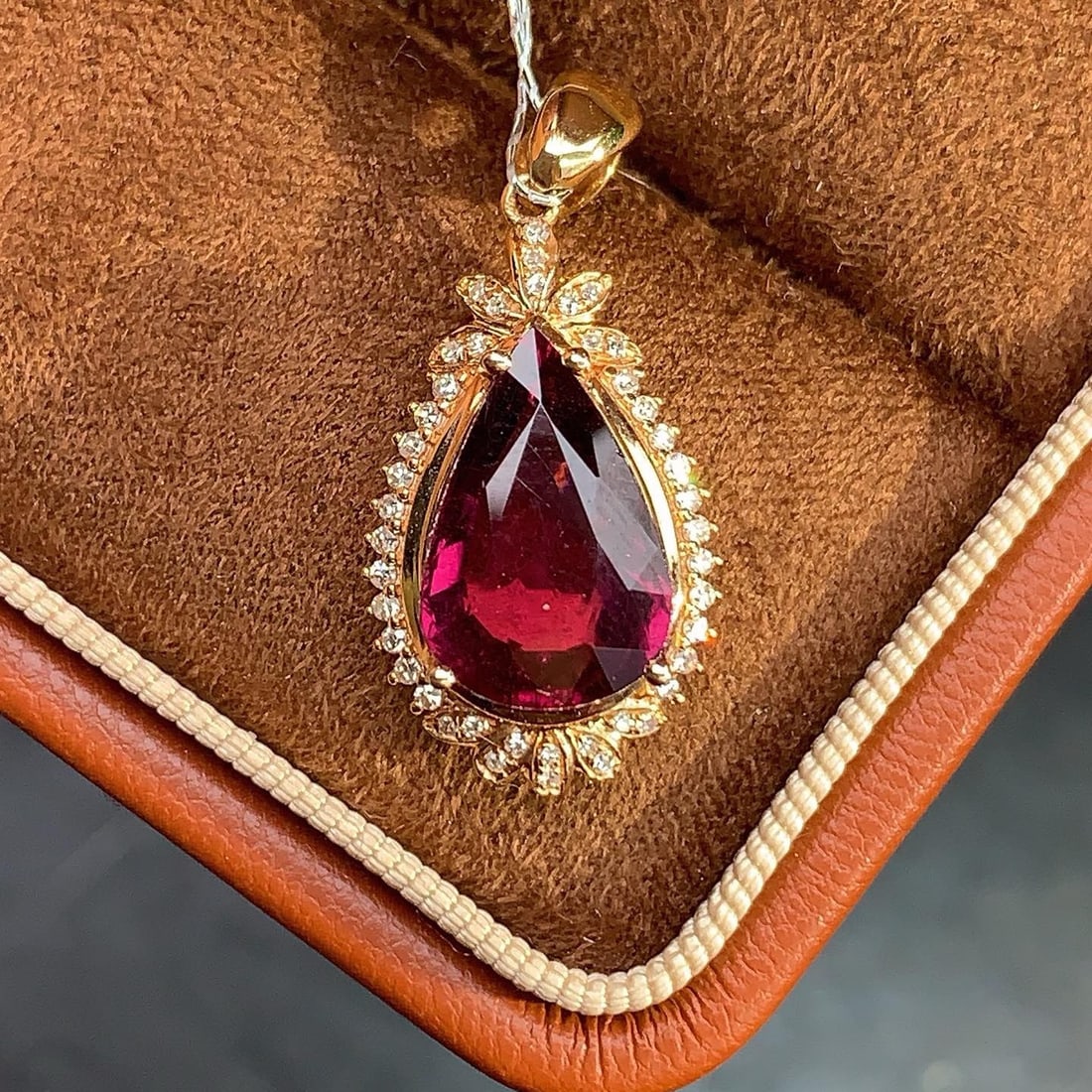 14K GOLD 3.72 CTW NATURAL TOURMALINE & DIAMOND PENDANT( WITHOUT CHAIN ) - 3
