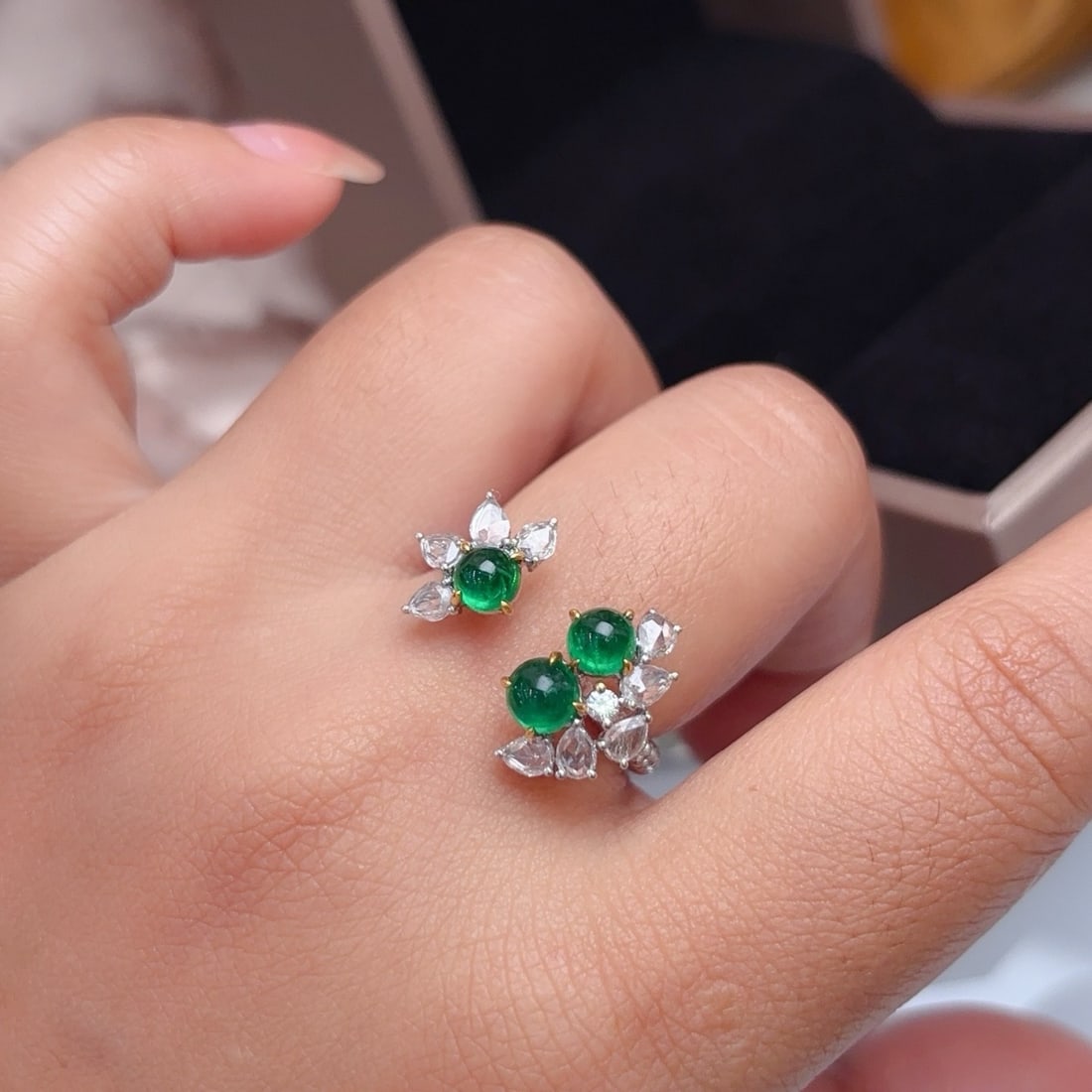 14k Gold 1.50 Ct Natural Emerald & Diamond Ring - 5
