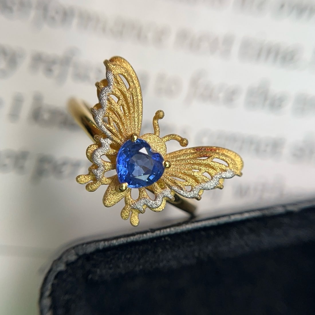 14k Gold 0.65 Ct Natural Sapphire Ring - 5