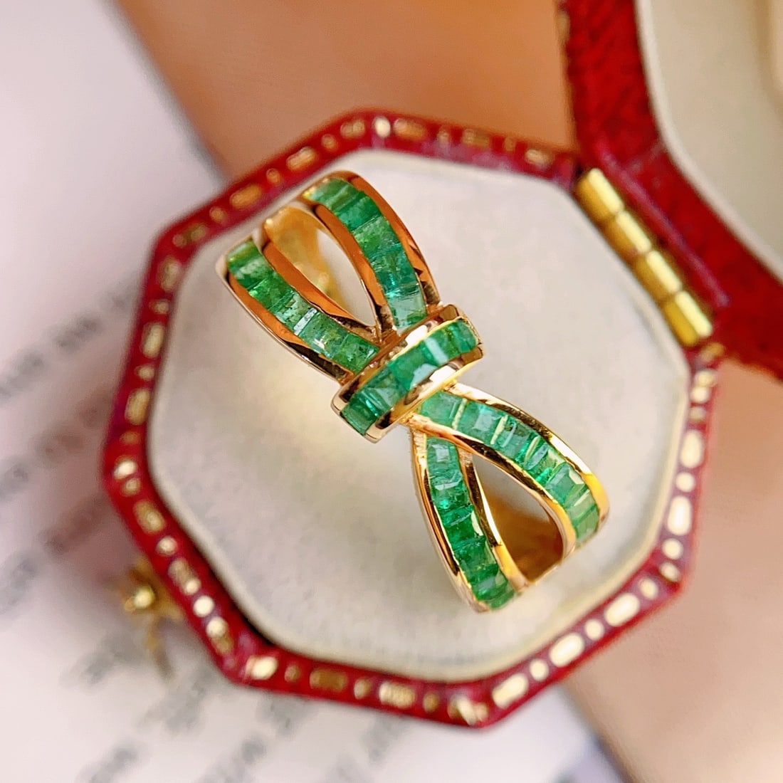 14k Gold 1.60 Ct Natural Emerald Ring: Ref:231180237 // gold content:14k gold // ring size:7. 25us // // main gemstone:emerald // shape:square // carat weight:1. 60ct // color:green // treatment:natural // Condition: New Low Estimate: