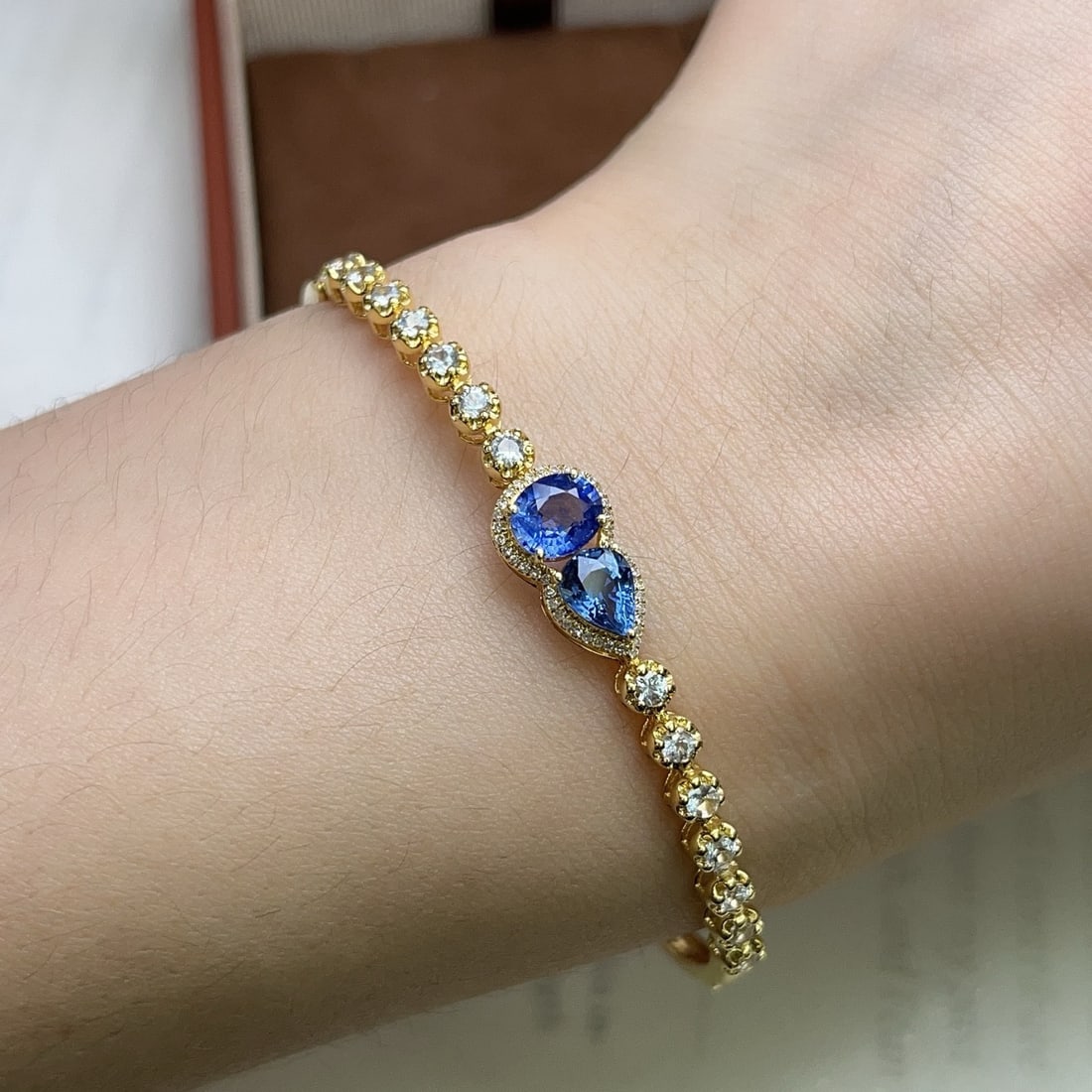 14k Gold 1.80 Ct Natural Sapphire & Diamond & Sapphire Bracelet - 6