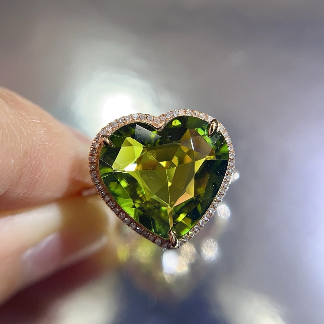 14k Gold 5.20 Ct Natural Tourmaline & Diamond Ring - 4