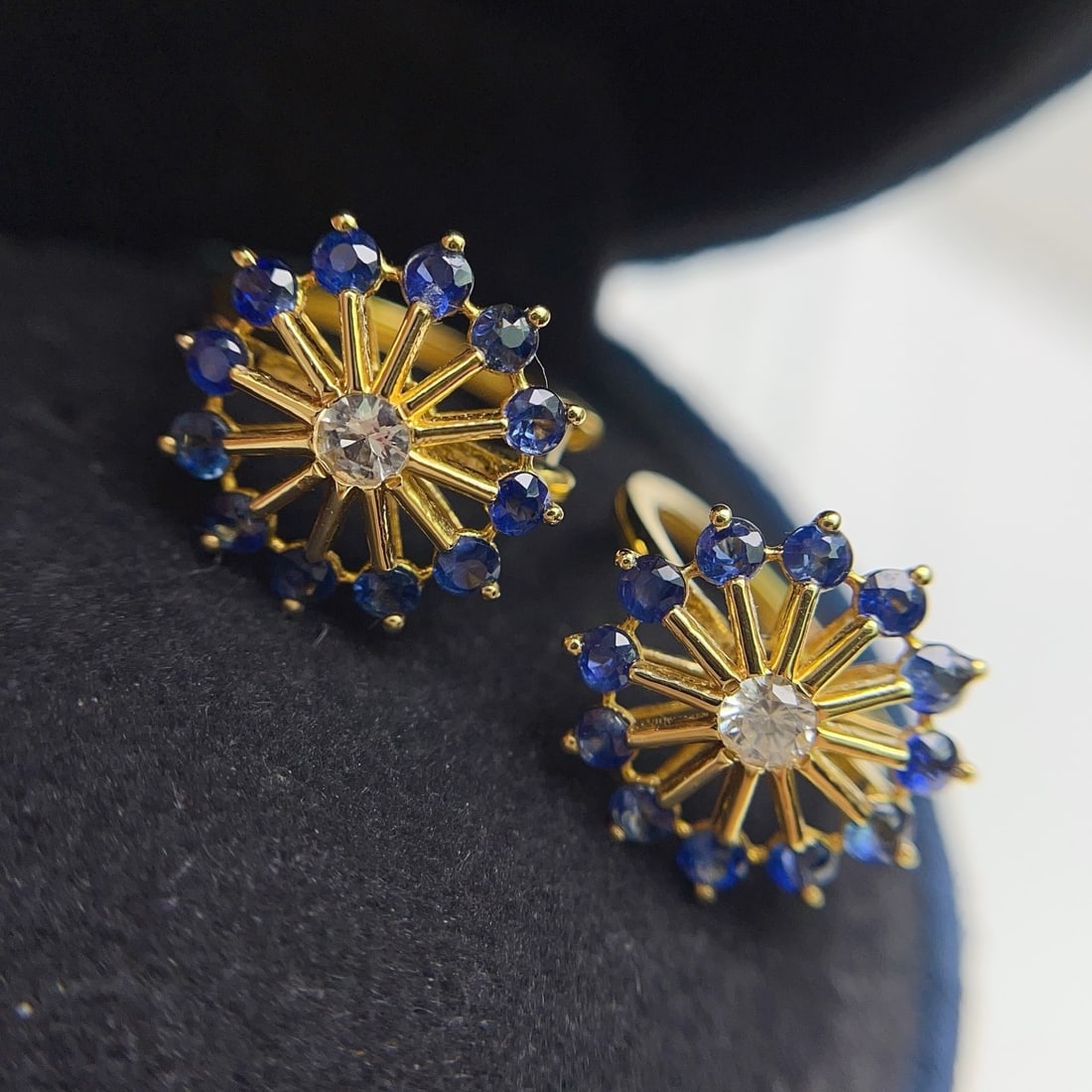 14k Gold 1.58 Ct Natural Sapphire & Sapphire Earrings - 4