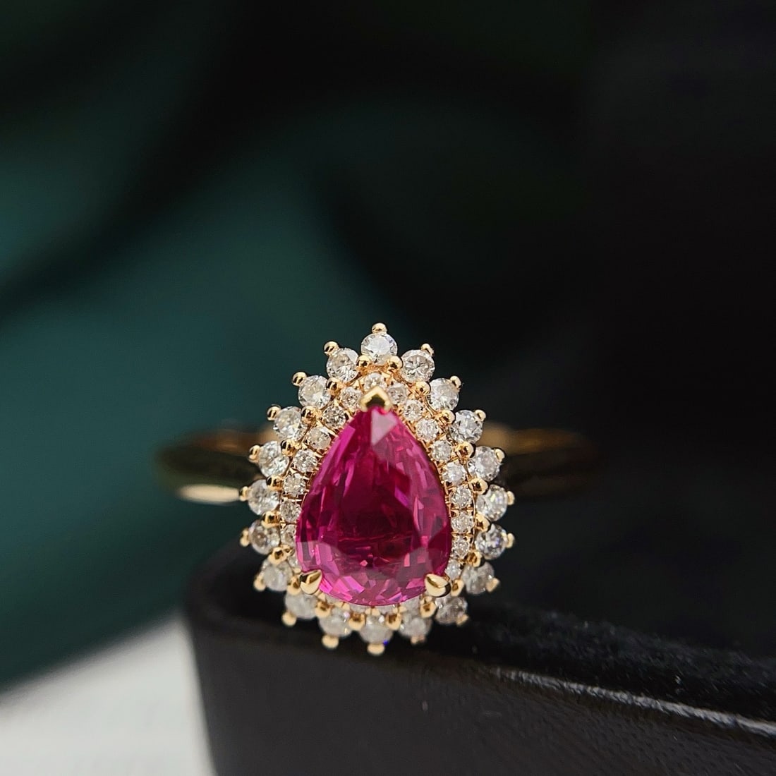 14k Gold 1.05 Ct Natural Ruby & Diamond Ring - 4