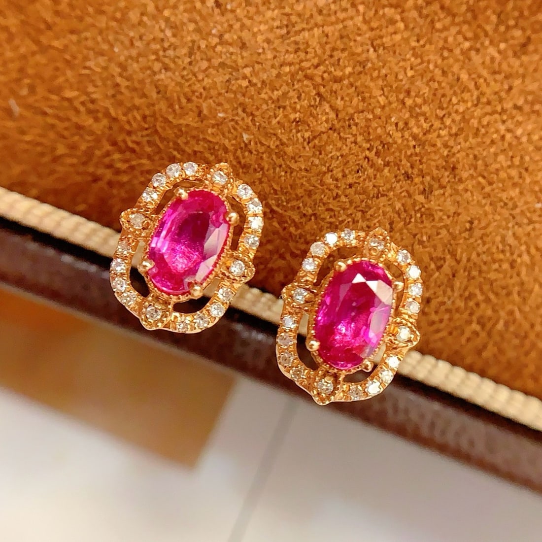 14k Gold 0.85 Ct Natural Ruby & Diamond Earrings - 2