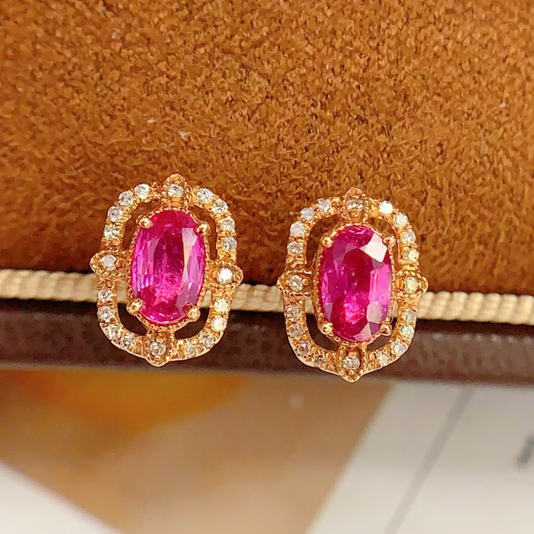 14k Gold 0.85 Ct Natural Ruby & Diamond Earrings - 3
