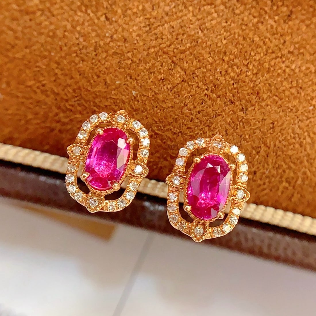 14k Gold 0.85 Ct Natural Ruby & Diamond Earrings - 5