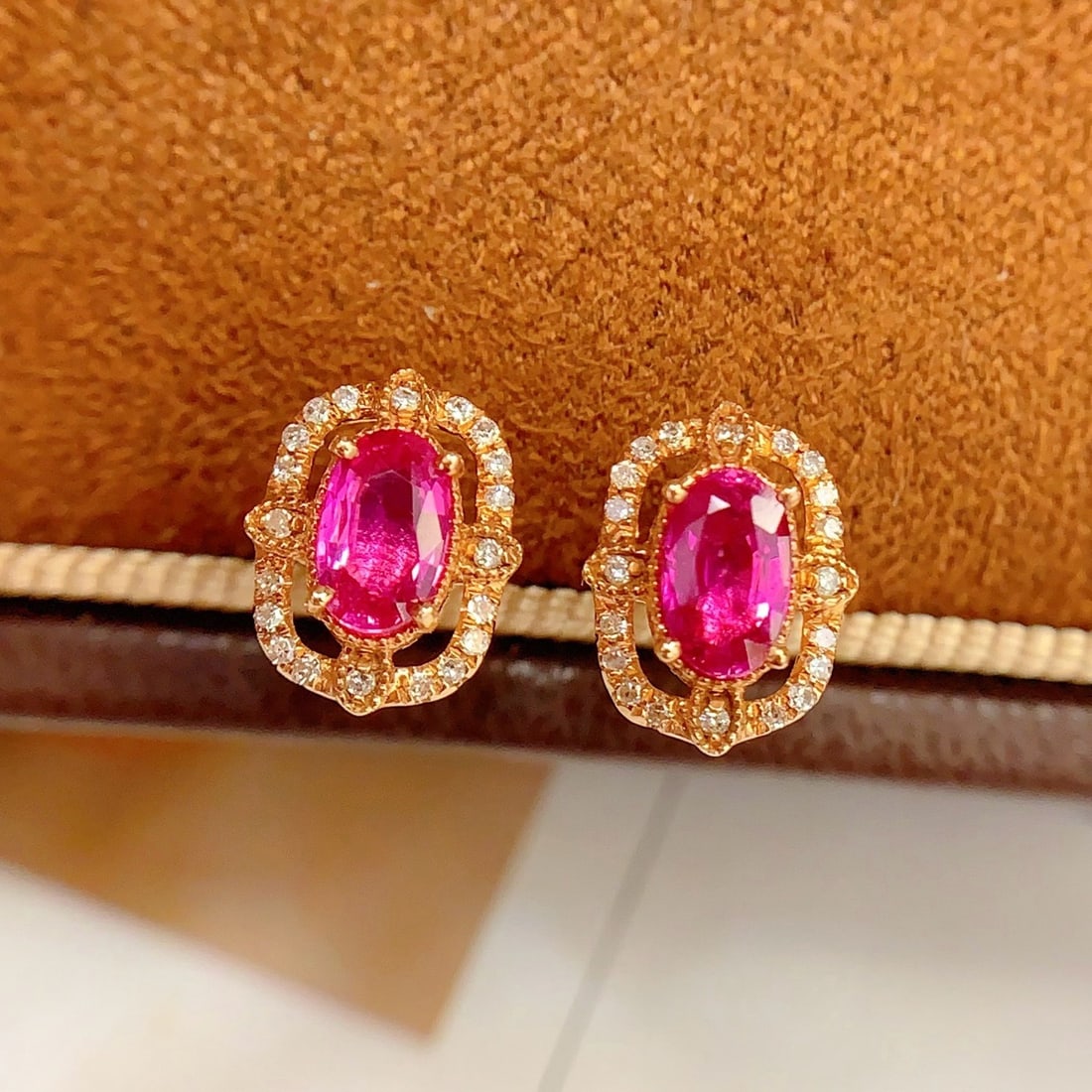 14k Gold 0.85 Ct Natural Ruby & Diamond Earrings - 6