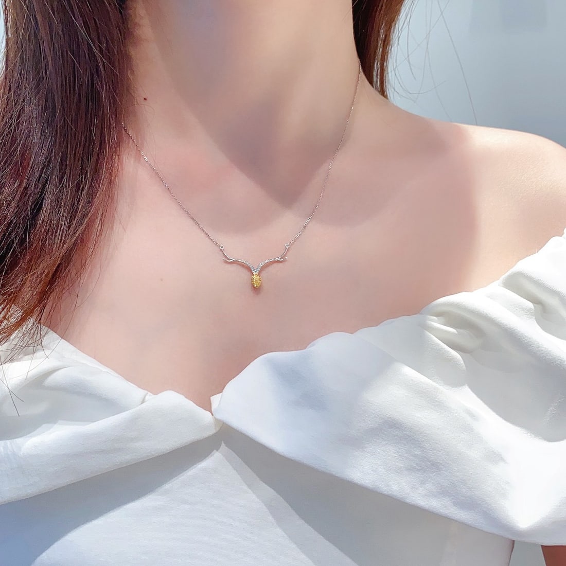 14k Gold 0.16 Ctw Natural Yellow Diamond & Diamond Necklace - 2