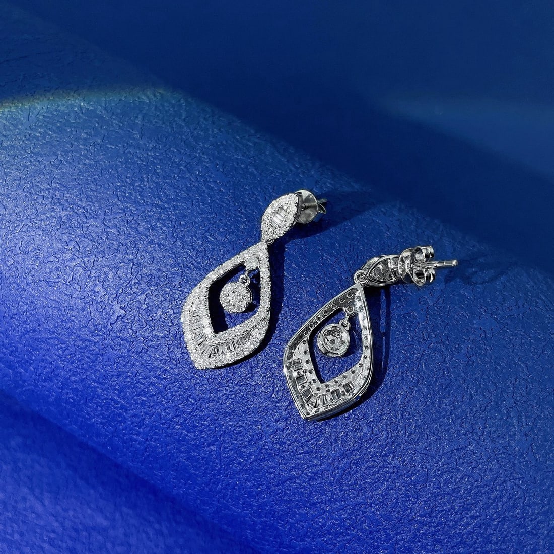 14k Gold 1.12 Ct Natural H Diamond Earrings - 4