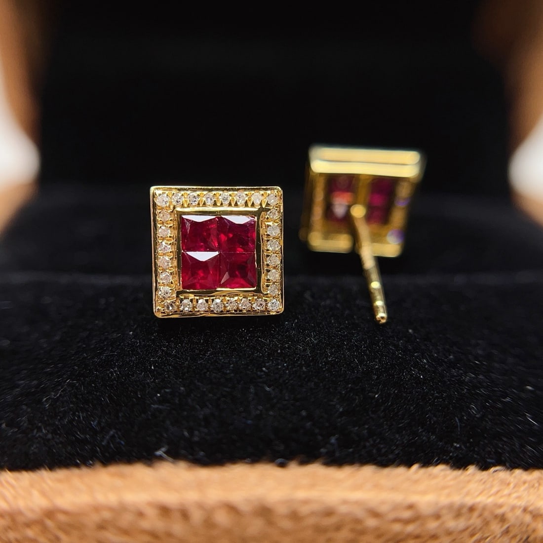 14k Gold 1.00 Ct Natural Ruby & Diamond Earrings - 3