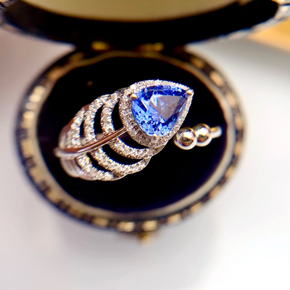 14k Gold 1.00 Ct Natural Sapphire & Diamond Ring - 2