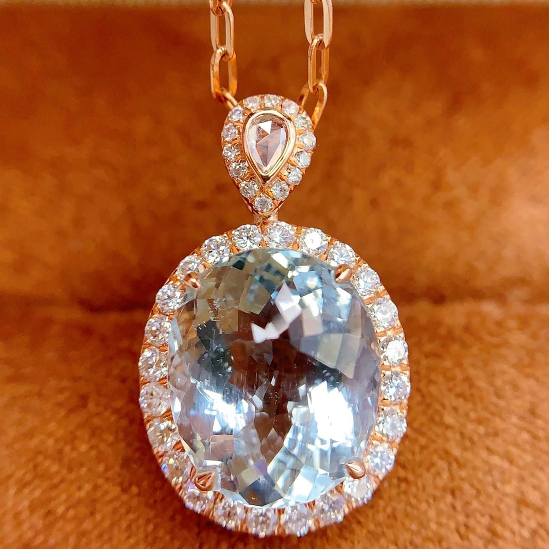 14k Gold 4.5 Ct Natural Aquamarine & Diamond Pendant( Without Chain ) - 3