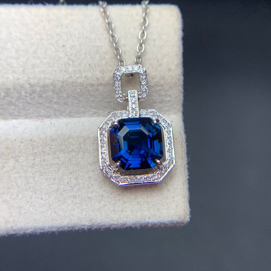 14k Gold 1.84 Ct Natural Sapphire & Diamond Pendant( Without Chain ) - 7