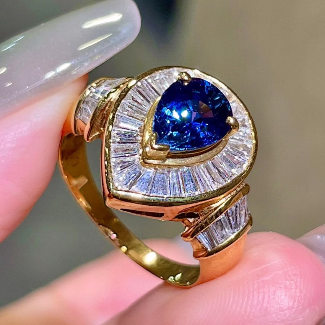 14k Gold 3.27 Ctw Natural Sapphire & Diamond Ring - 3