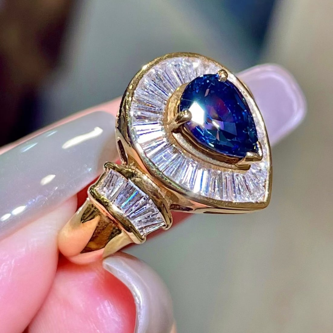14k Gold 3.27 Ctw Natural Sapphire & Diamond Ring - 4