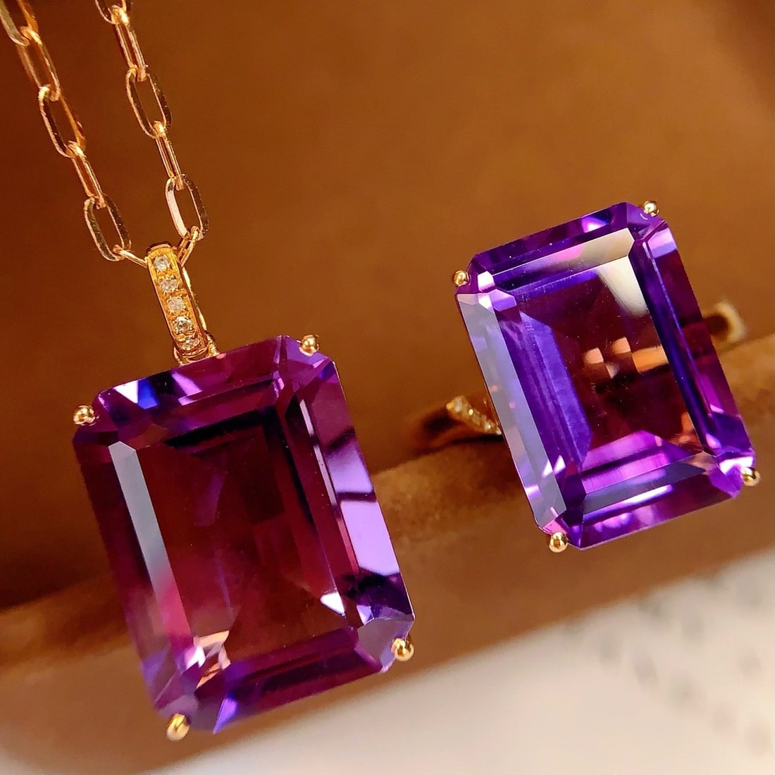 14k Gold 19.50 Ct Natural Amethyst & Diamond Jewelry Set - 4