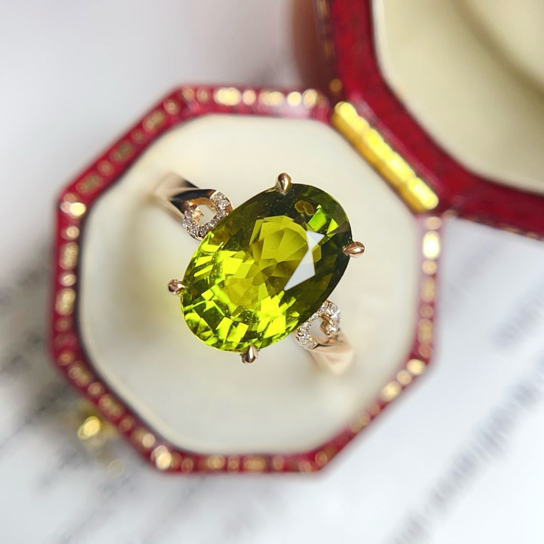 14k Gold 4.00 Ct Natural Tourmaline & Diamond Ring: Ref:231180346 // gold content:14k gold // ring size:7. 25us // // main gemstone:tourmaline // shape:oval // carat weight:4. 00ct // color:green // treatment:natural // // adjacent gemstone 2 :