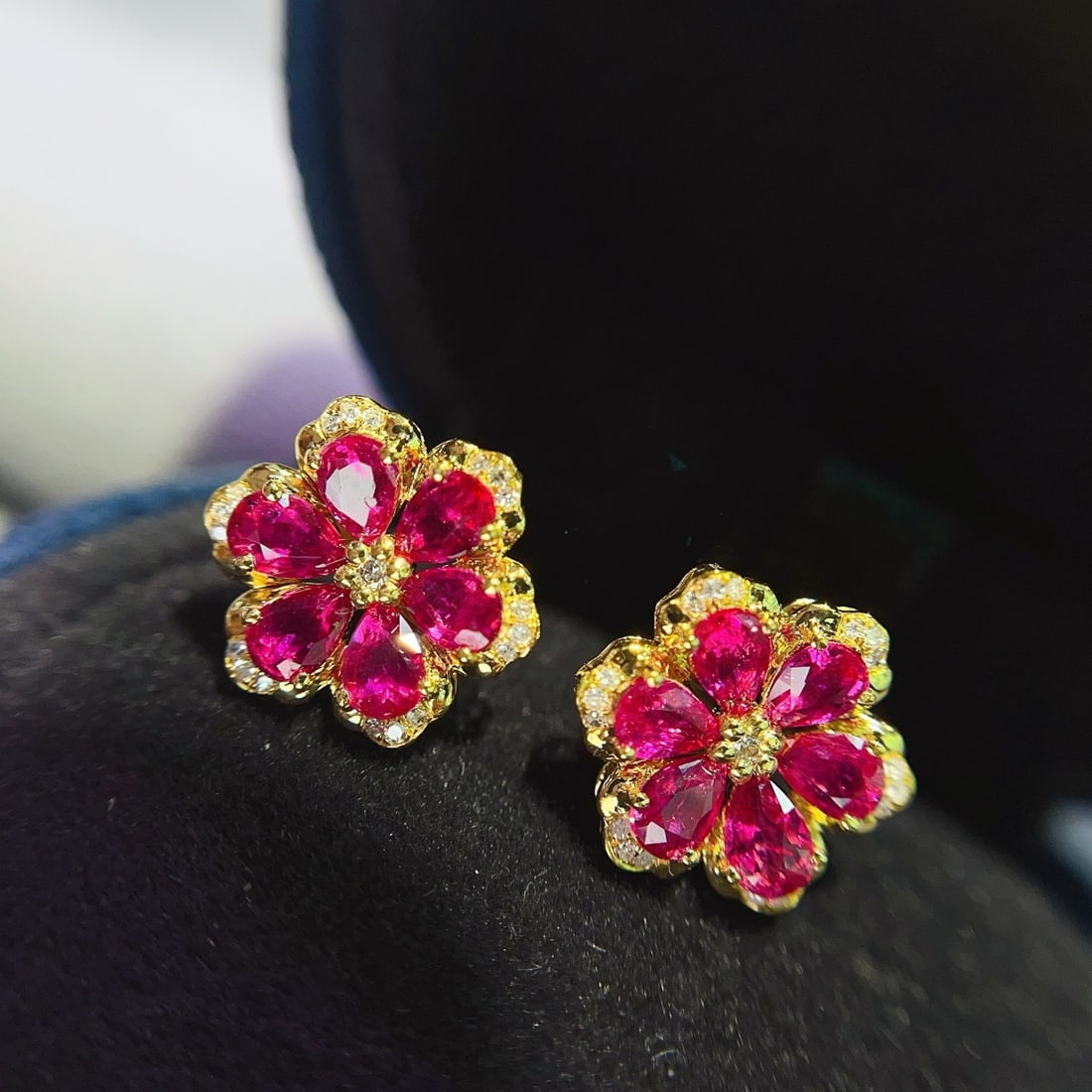 14k Gold 2.10 Ct Natural Ruby & Diamond & Flowers Earrings - 3