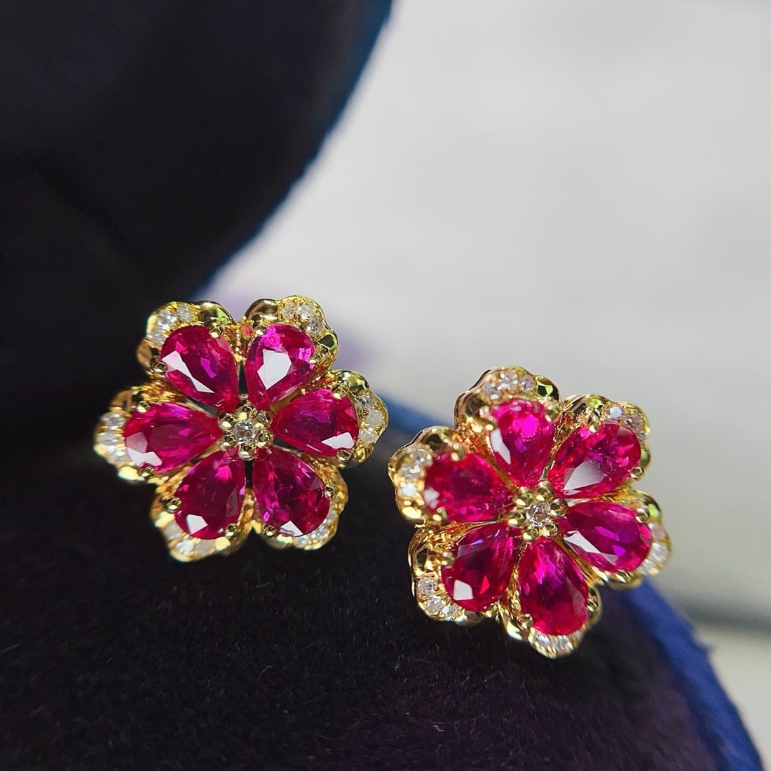 14k Gold 2.10 Ct Natural Ruby & Diamond & Flowers Earrings - 4