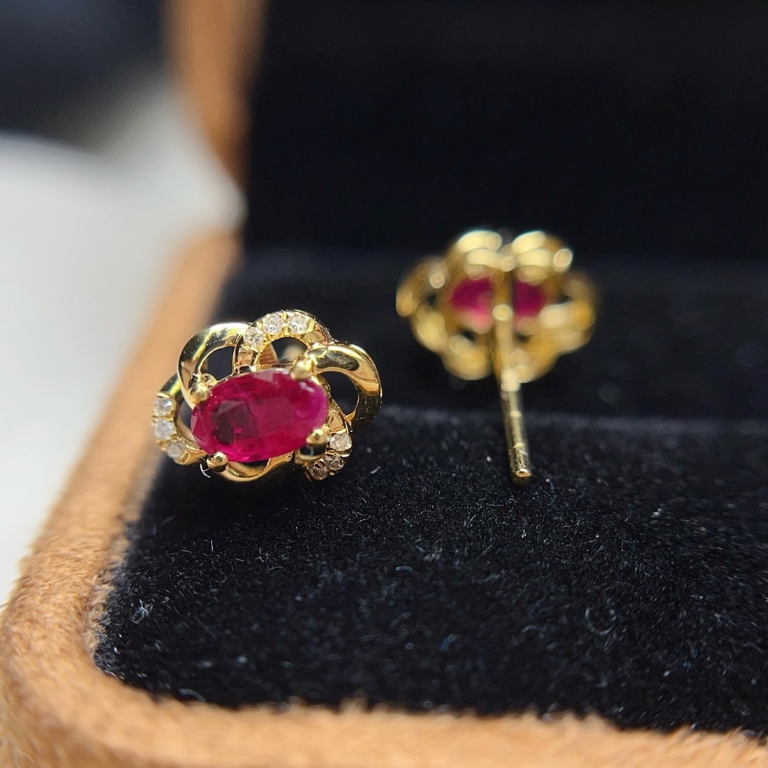 14k Gold 0.75 Ct Natural Ruby & Diamond Earrings - 5