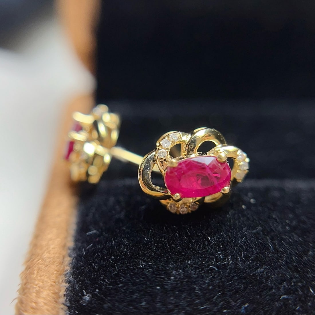 14k Gold 0.75 Ct Natural Ruby & Diamond Earrings - 6