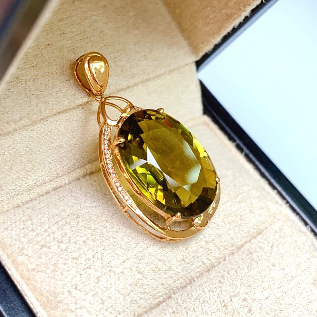14k Gold 13.90 Ct Natural Tourmaline & Diamond Pendant( Without Chain ) - 3