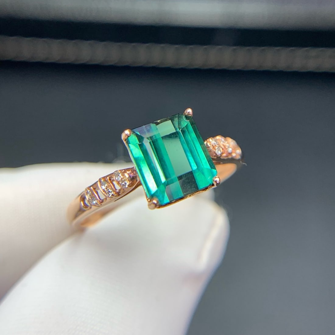 14k Gold 1.9 Ct Natural Tourmaline & Diamond Ring - 4