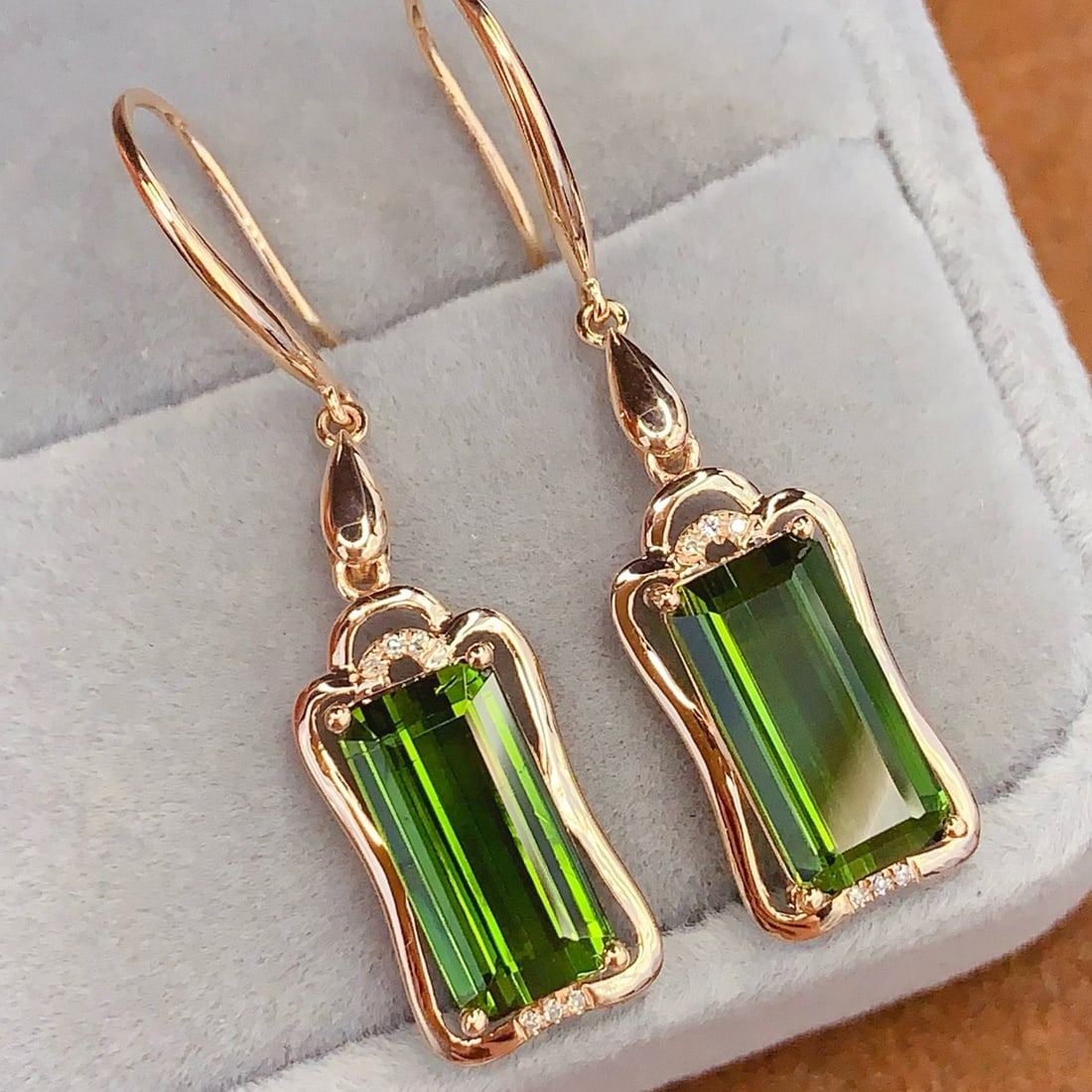 14k Gold 5.2 Ct Natural Tourmaline & Diamond Earrings - 4