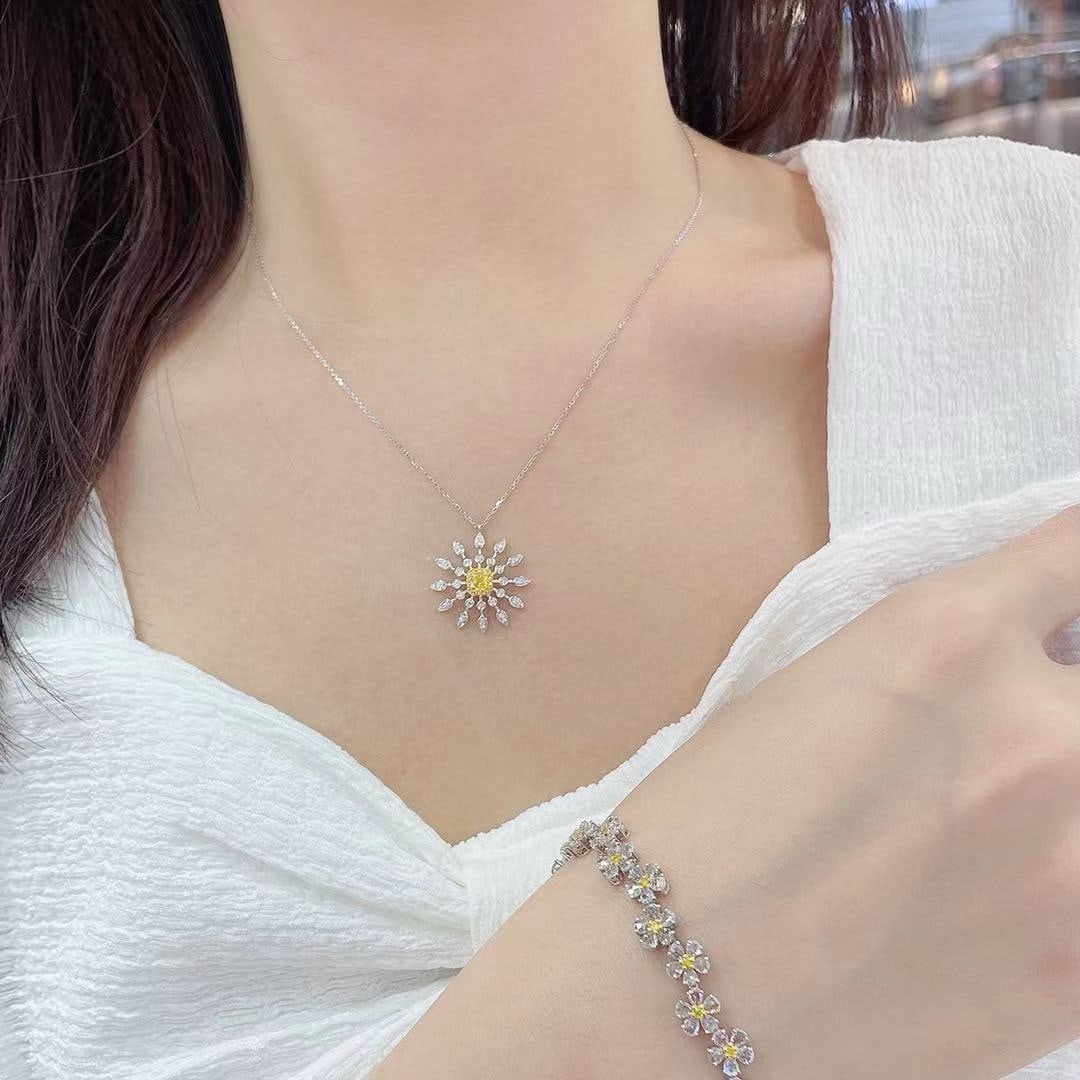 14k Gold 0.35 Ctw Natural Yellow Diamond & Diamond Necklace - 4