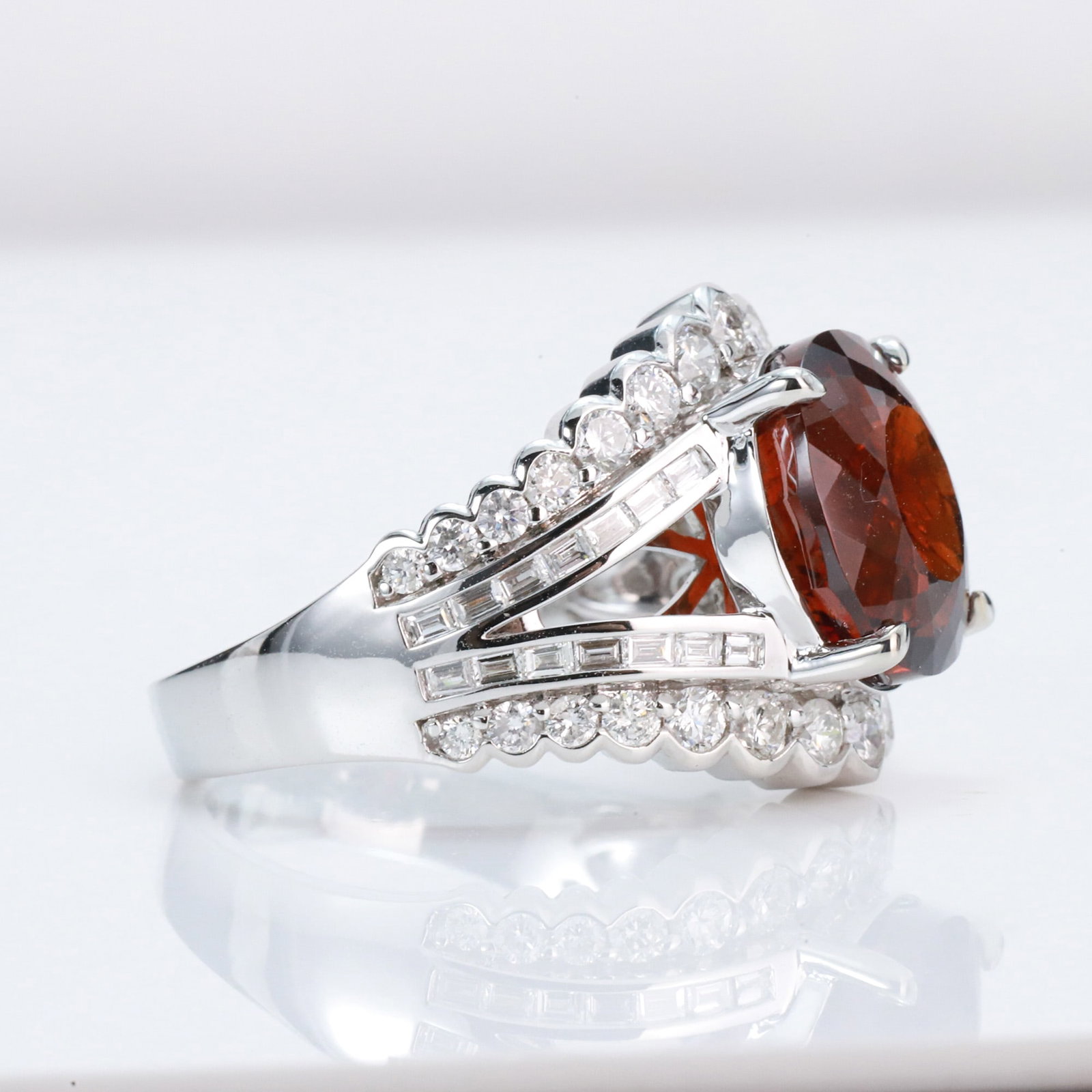 14k Gold 7.12 Ct Natural Spessartine & Diamond Ring - 3