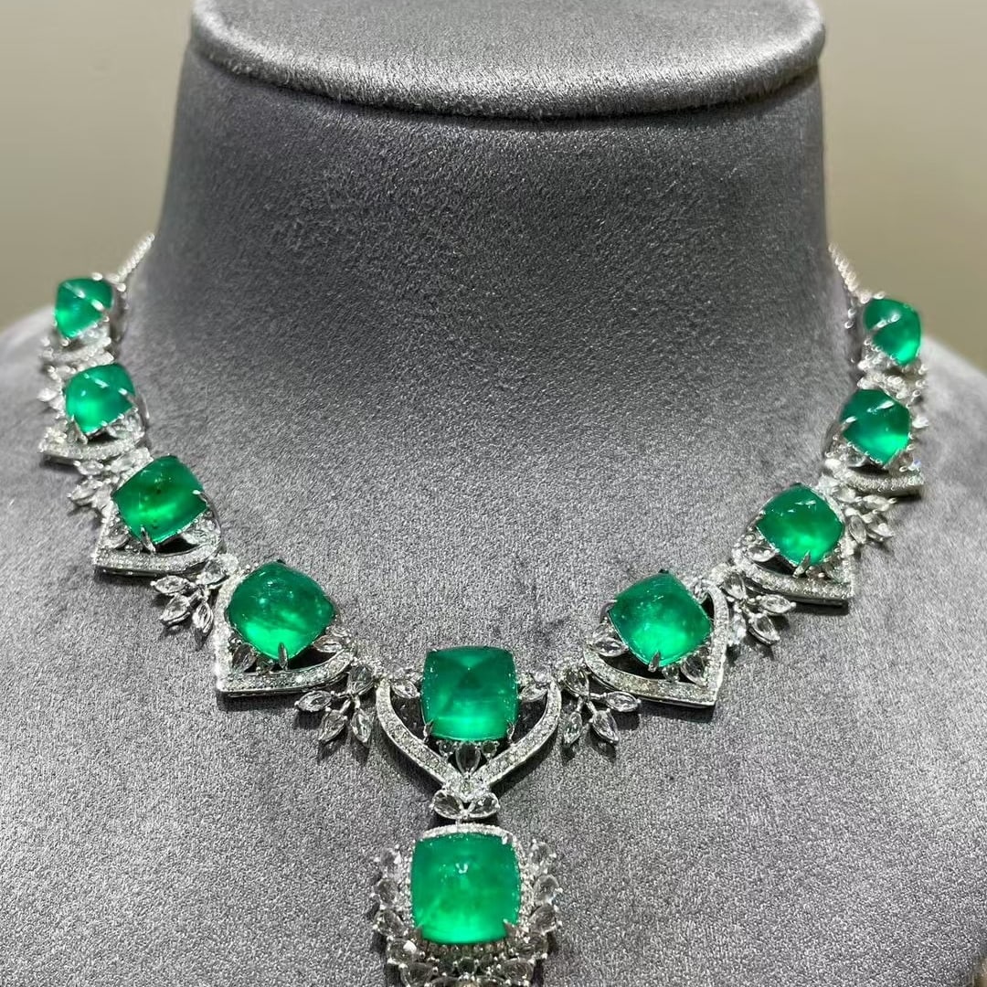 14k Gold 22.1 Ct Natural Emerald & Diamond & Sapphire Necklace - 6