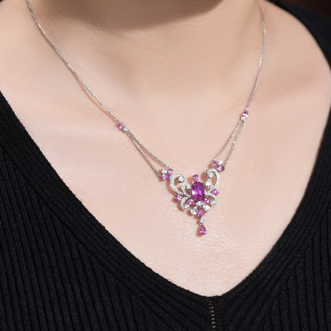 14k Gold 2.25 Ctw Natural Sapphire & Diamond Necklace - 4