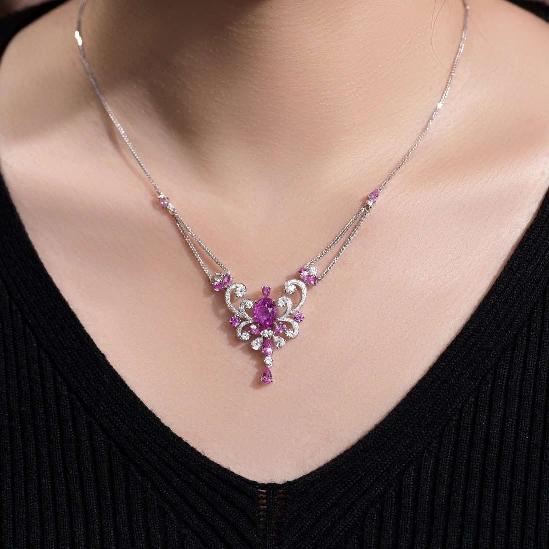 14k Gold 2.25 Ctw Natural Sapphire & Diamond Necklace - 5
