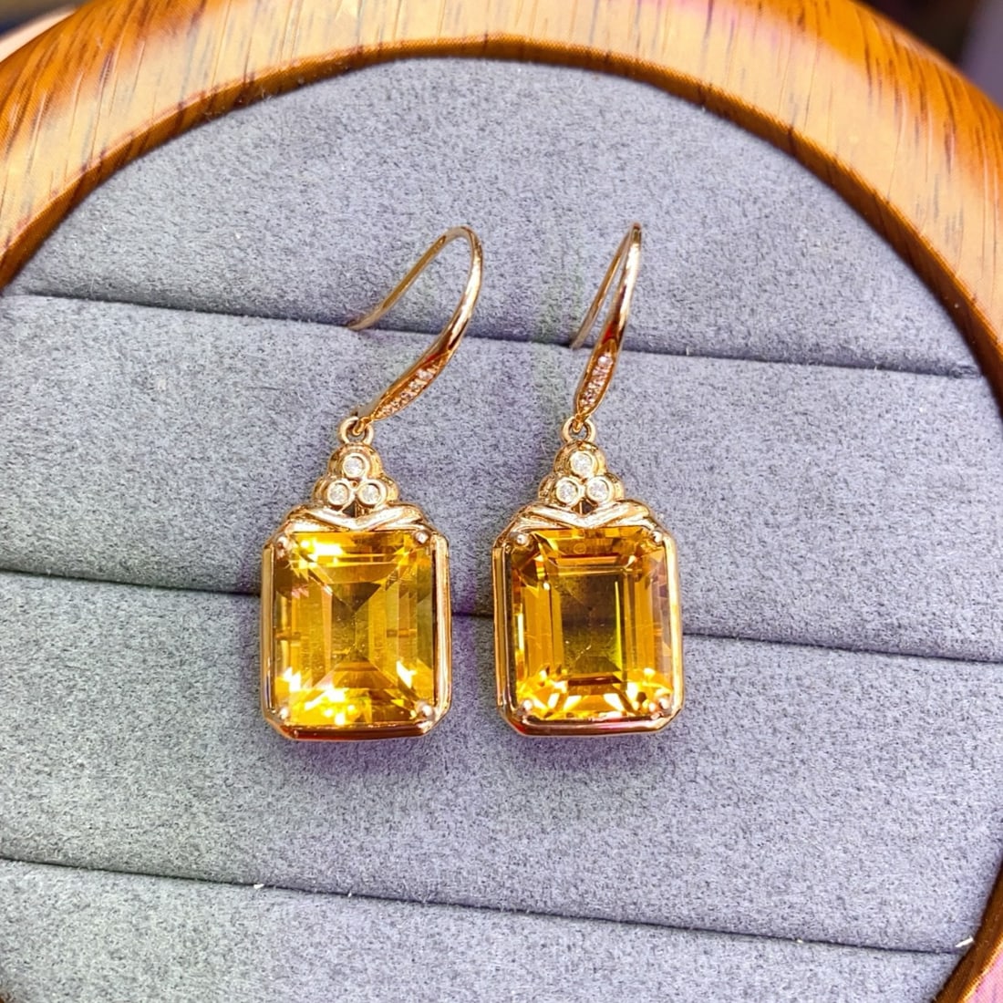 14k Gold 9.2 Ct Natural Citrine & Diamond Earrings - 4