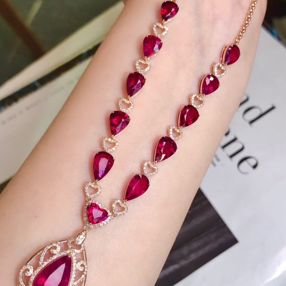 14k Gold 15 Ct Natural Tourmaline & Diamond Necklace - 3
