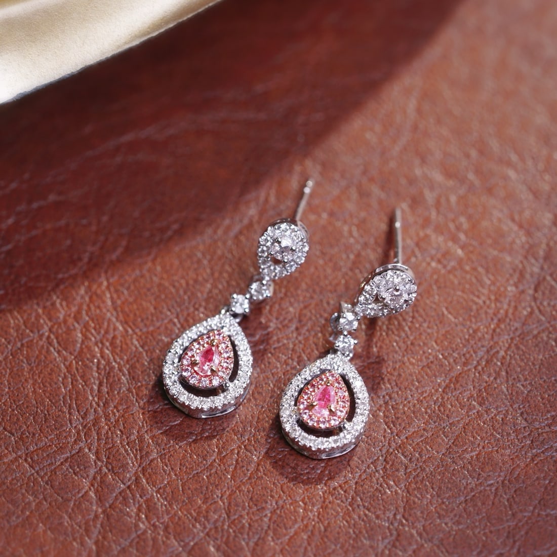 14k Gold 0.64 Ctw Natural Pink Diamond & Diamond Earrings - 6