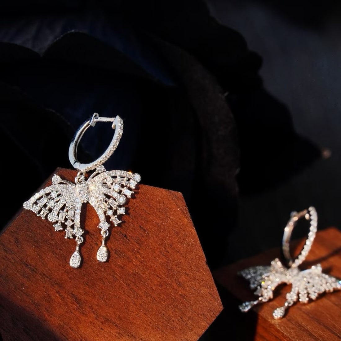 14k Gold 1.98 Ctw Natural H Diamond & Butterfly Jewelry Set - 3