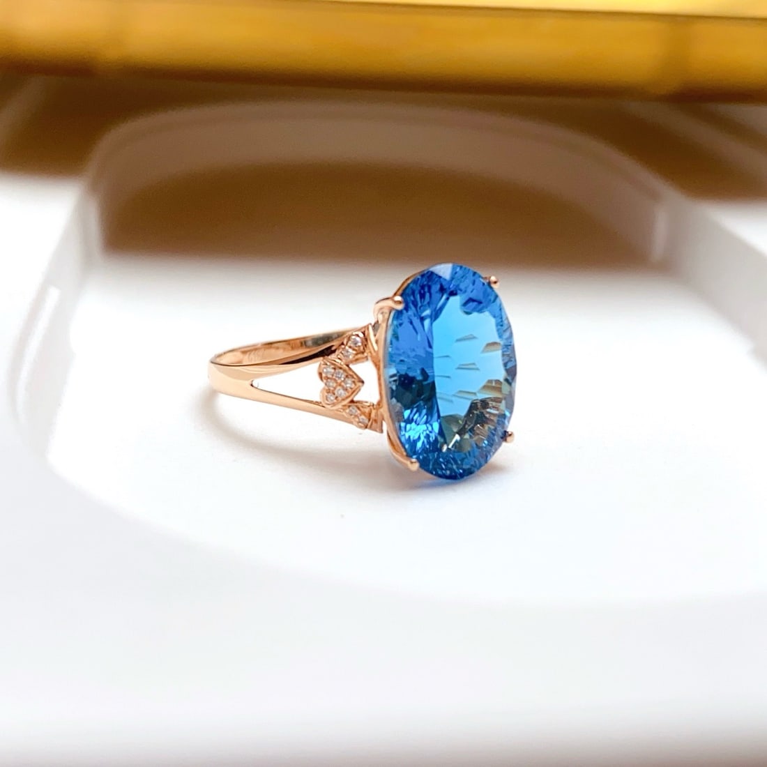 14k Gold 6.80 Ct Natural Topaz & Diamond Ring - 2