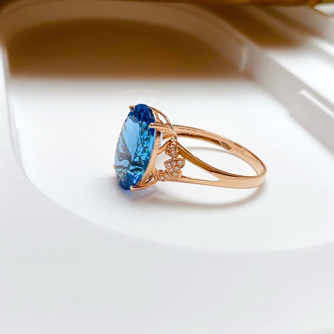 14k Gold 6.80 Ct Natural Topaz & Diamond Ring - 6