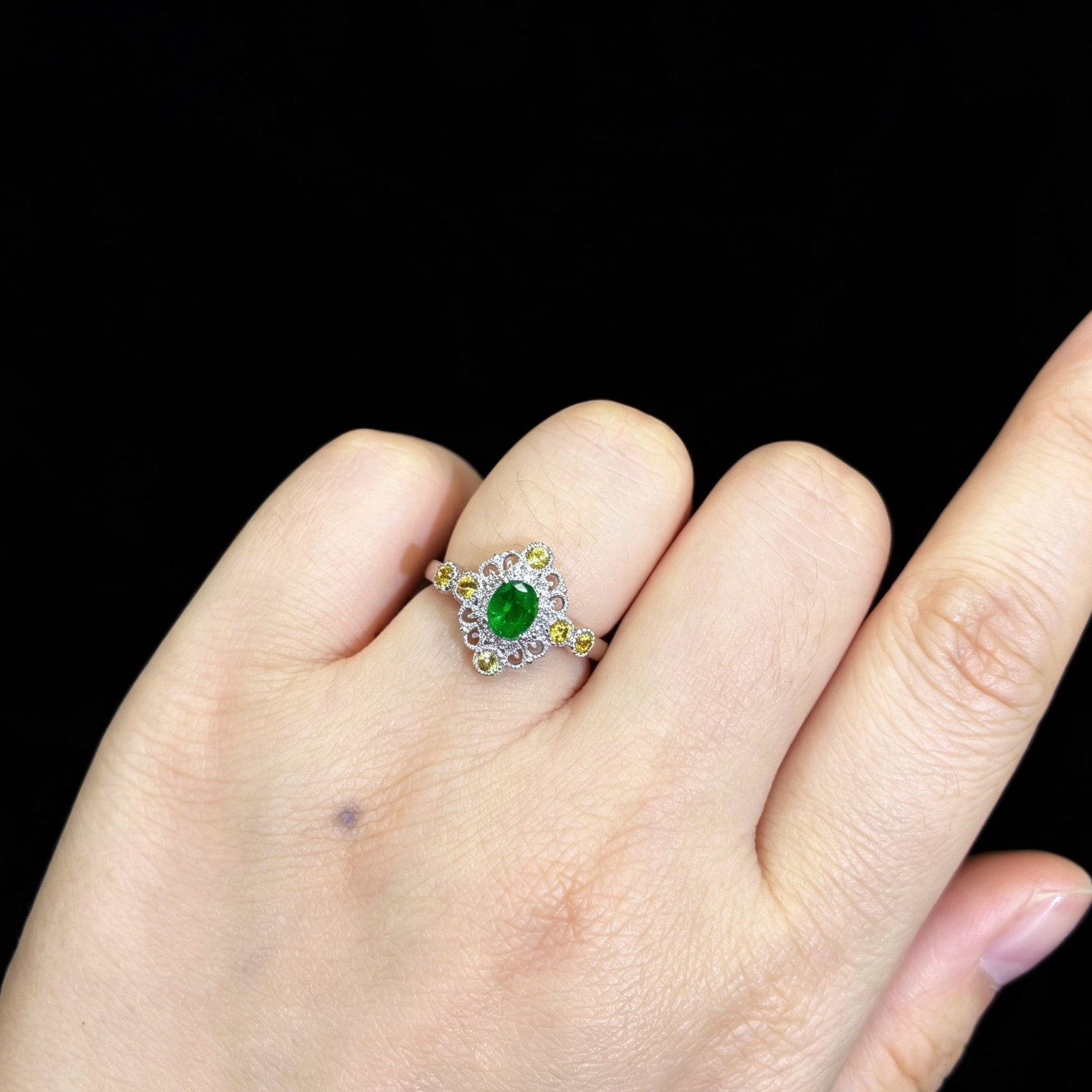 14k Gold 0.77 Ctw Natural Emerald & Sapphire Ring - 6