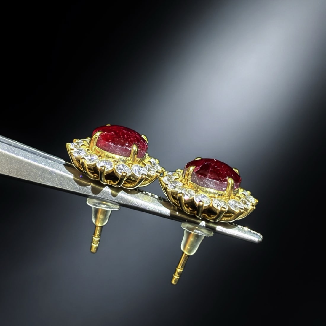 14k Gold 8.30 Ctw Natural Star Ruby & Diamond Earrings - 3