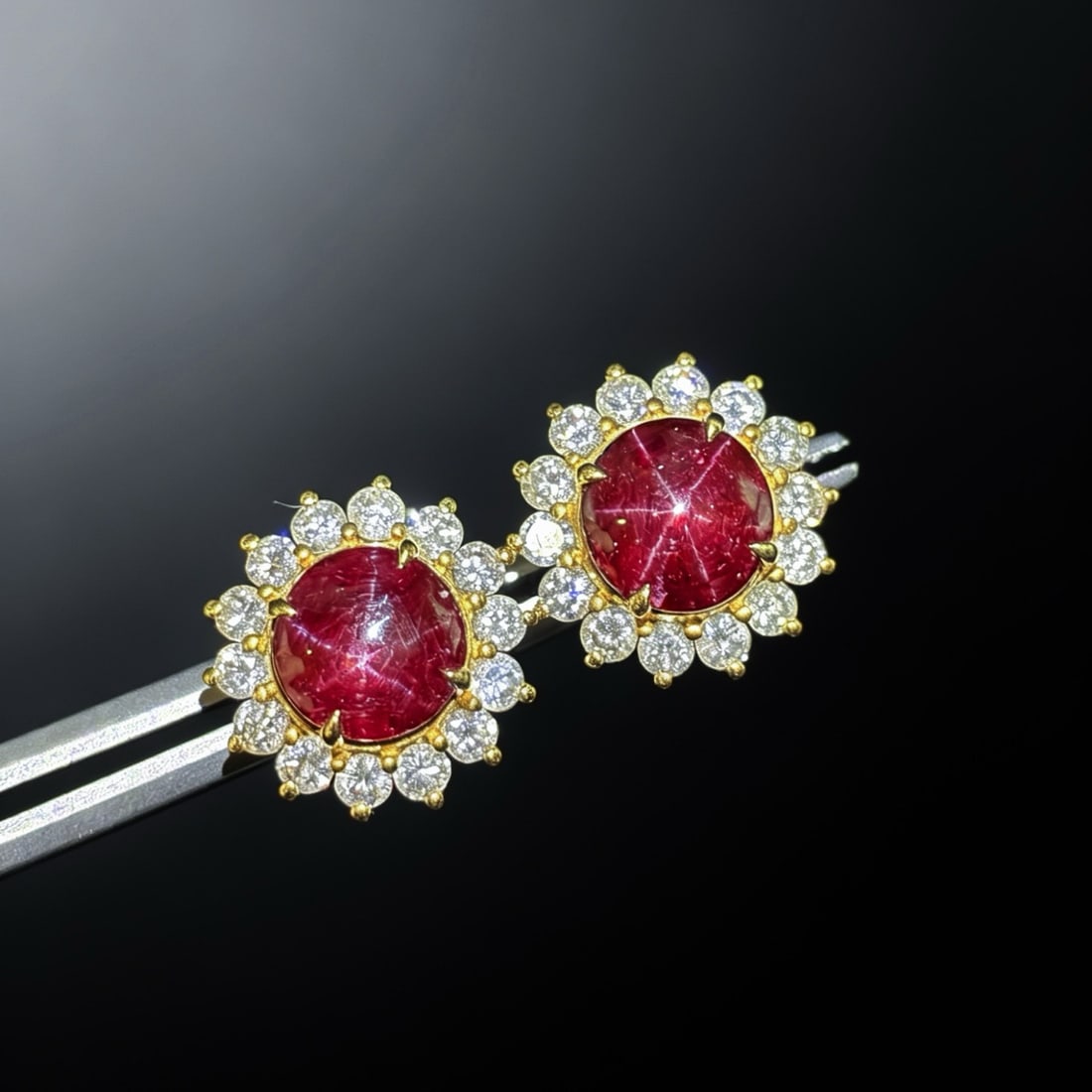 14k Gold 8.30 Ctw Natural Star Ruby & Diamond Earrings - 6